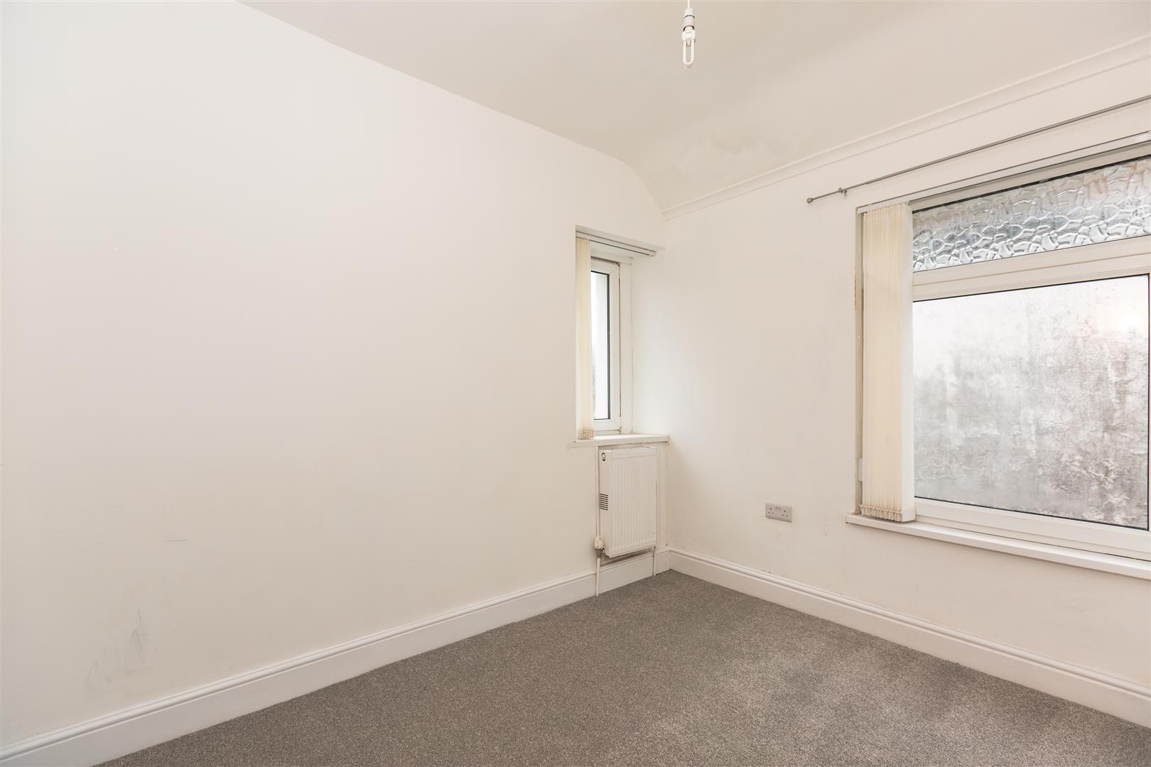 Robert Street, Manselton, Swansea, SA5 9NA